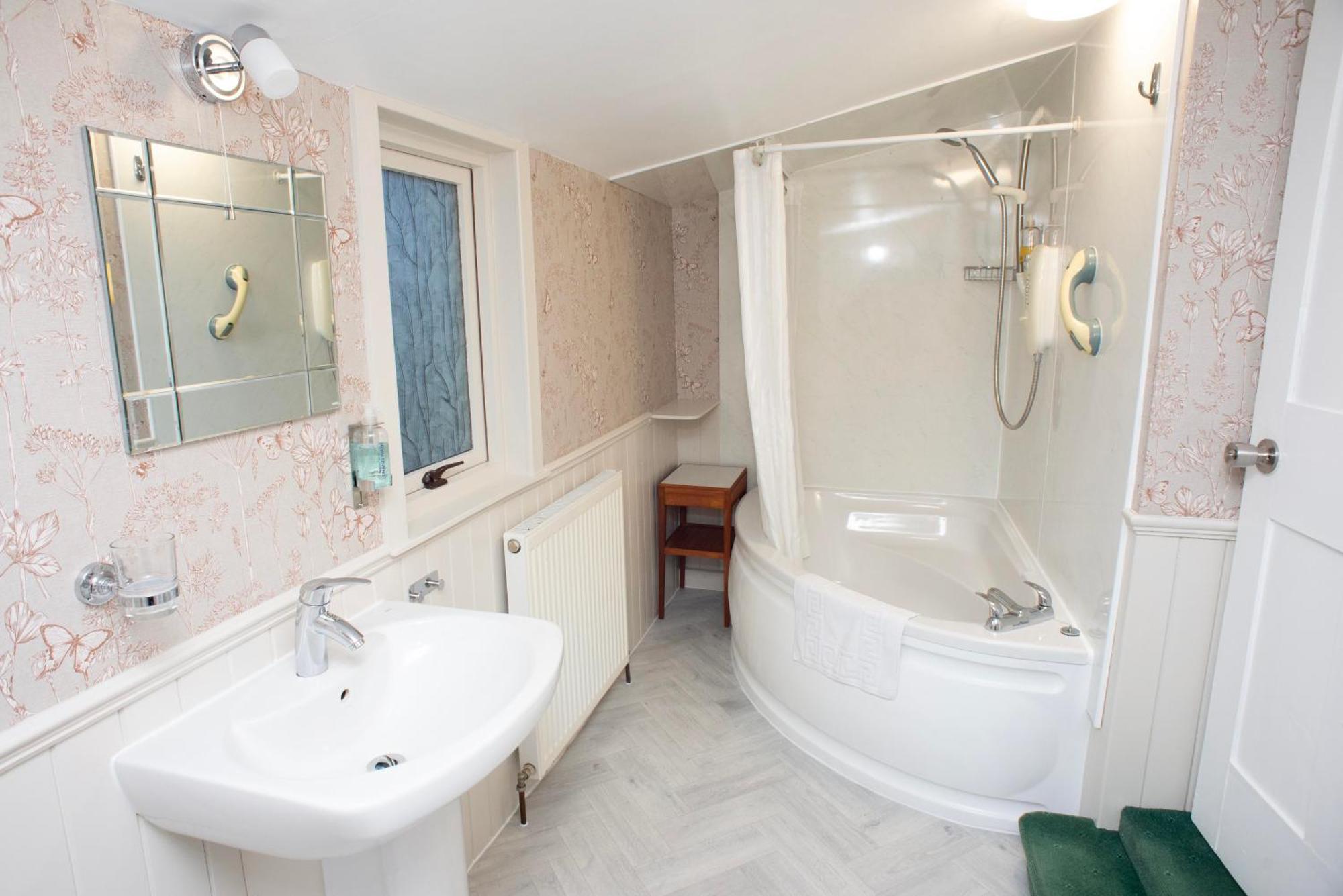 Dunvegan Bed & Breakfast Dufftown Εξωτερικό φωτογραφία